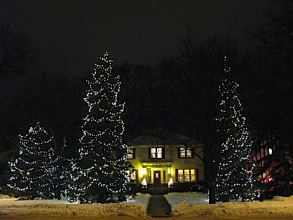 Winnipeg Homes at Christmas