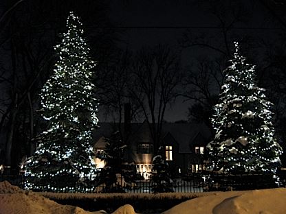 Winnipeg Homes at Christmas