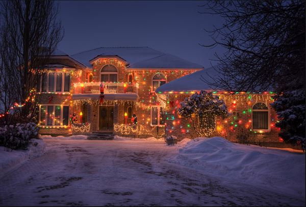 Winnipeg Homes at Christmas