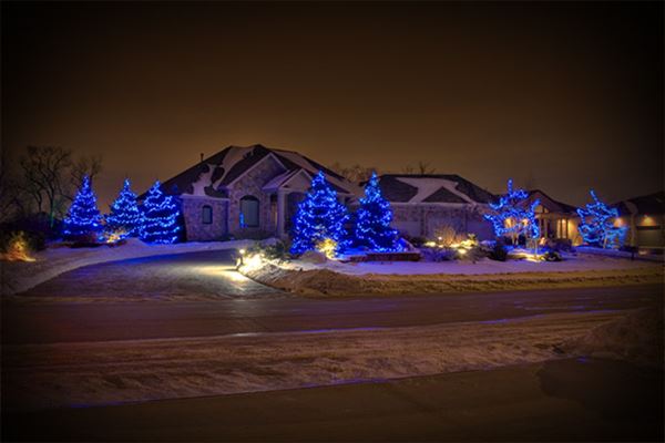 Winnipeg Homes at Christmas