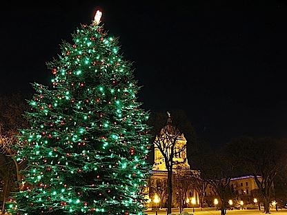 Winnipeg Homes at Christmas
